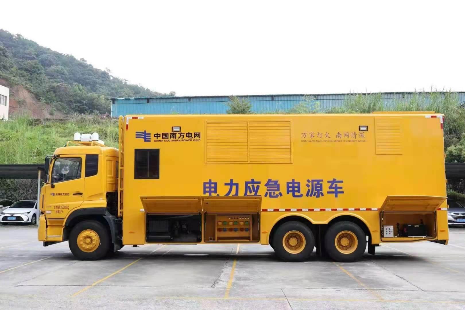 雷鸣镇安康大型柴油发电机发电车UPS电源出租租赁